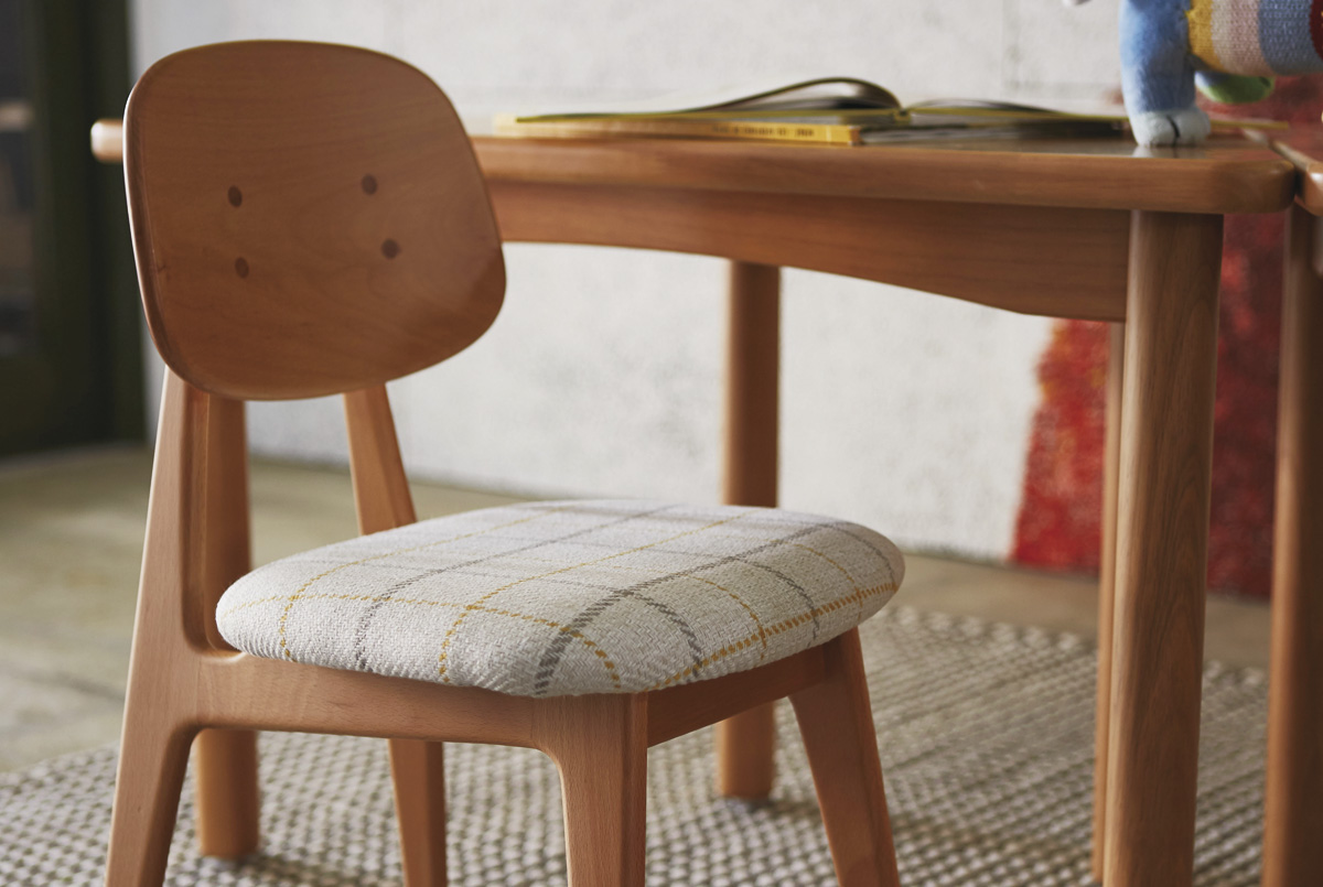 Plum[プラム] | QUON（クオン）業務用イス・テーブルメーカーのオーツー