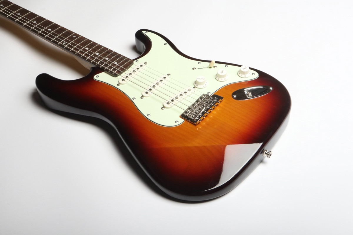 3 Tone Sunburst | Guitar Paint | Nitro Lacquer | Oxford Guitar Supply