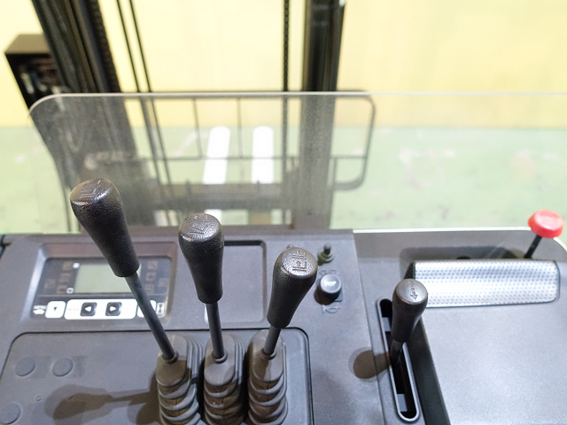 8FBR13 1.3トン バッテリー 【中古フォークリフトのPCS】