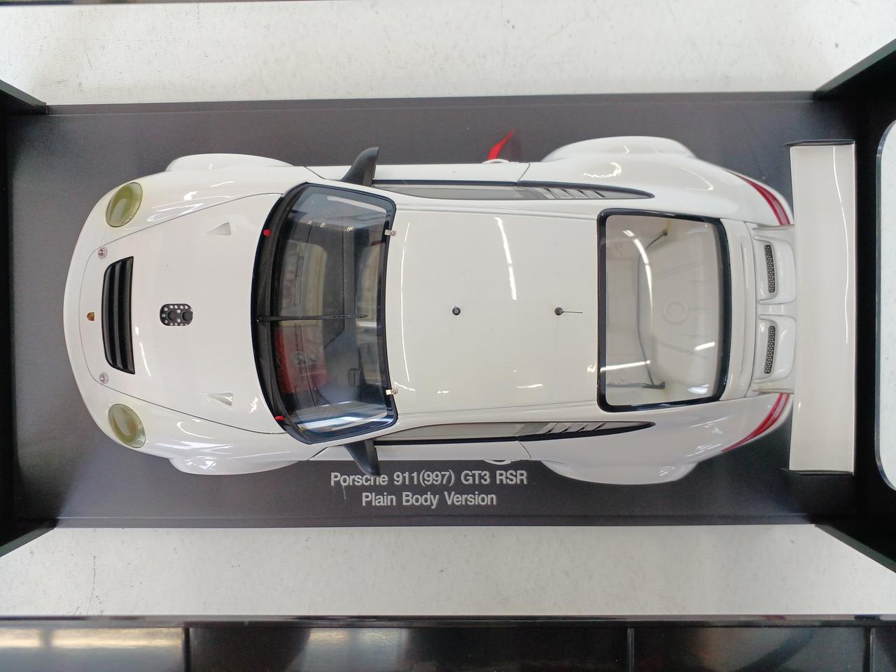 オートアート オウト(AUTOart)|1/18 ポルシェ911（997） GT3 RSR