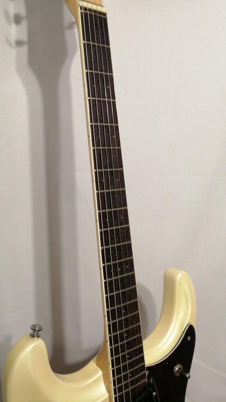 モズライト(MOSRITE)|エレキギター|【ハードオフ公式通販】オフモール