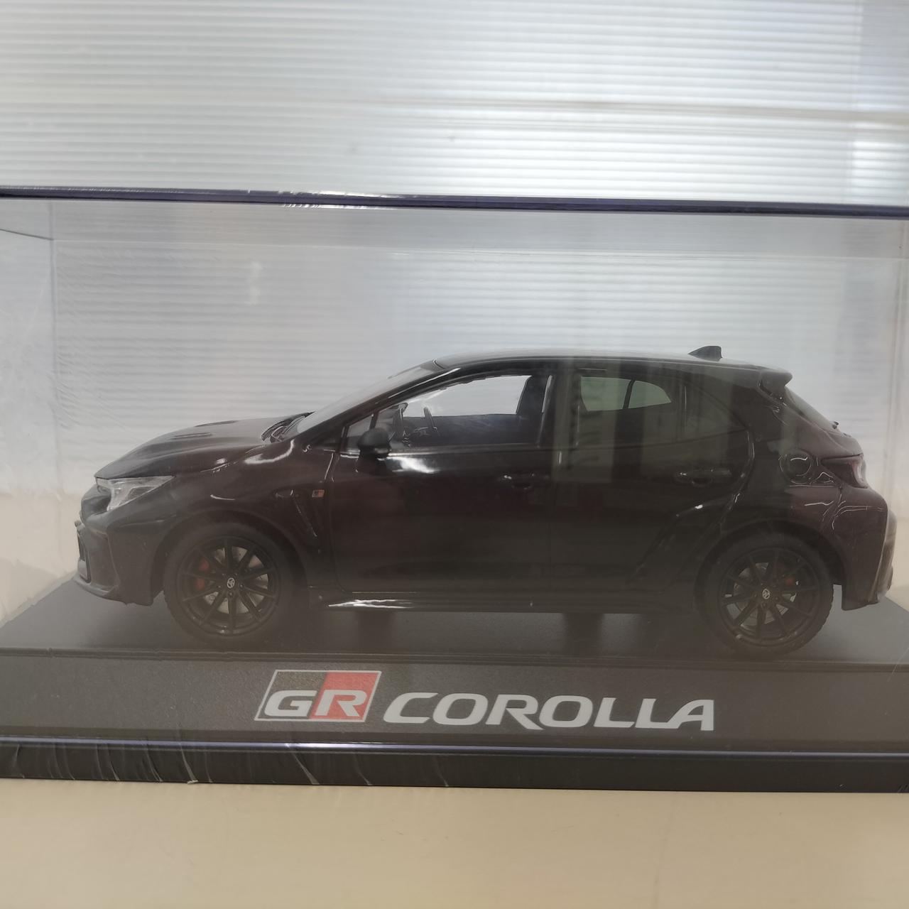 TOYOTA|カラーサンプルミニカー|【ハードオフ公式通販】オフモール