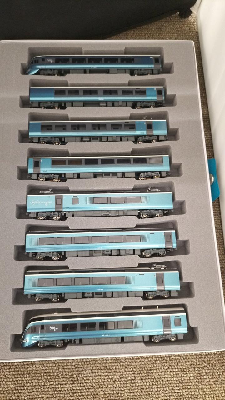 カトー(KATO)|E261系サフィール踊り子8両セット|【ハードオフ公式通販