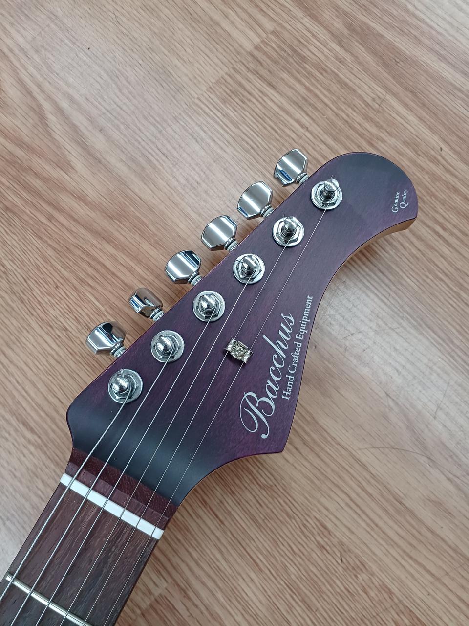 バッカス(BACCHUS)|ストラトキャスタータイプ|【ハードオフ公式通販