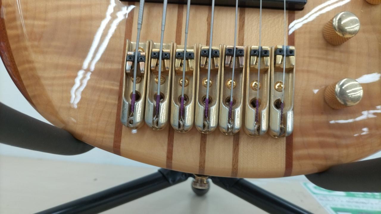 コンバット(COMBAT)|7弦ベース|【ハードオフ公式通販】オフモール