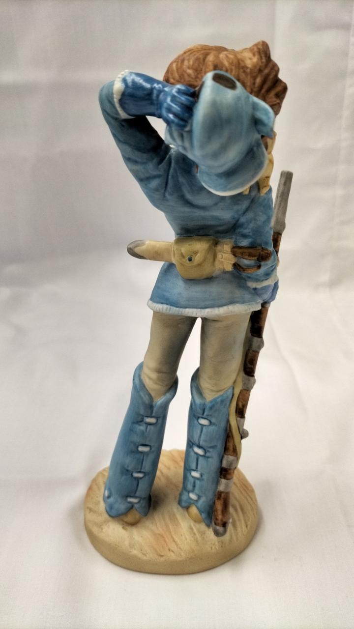 風の谷のナウシカ|磁器製彫フィギュア|【ハードオフ公式通販】オフ