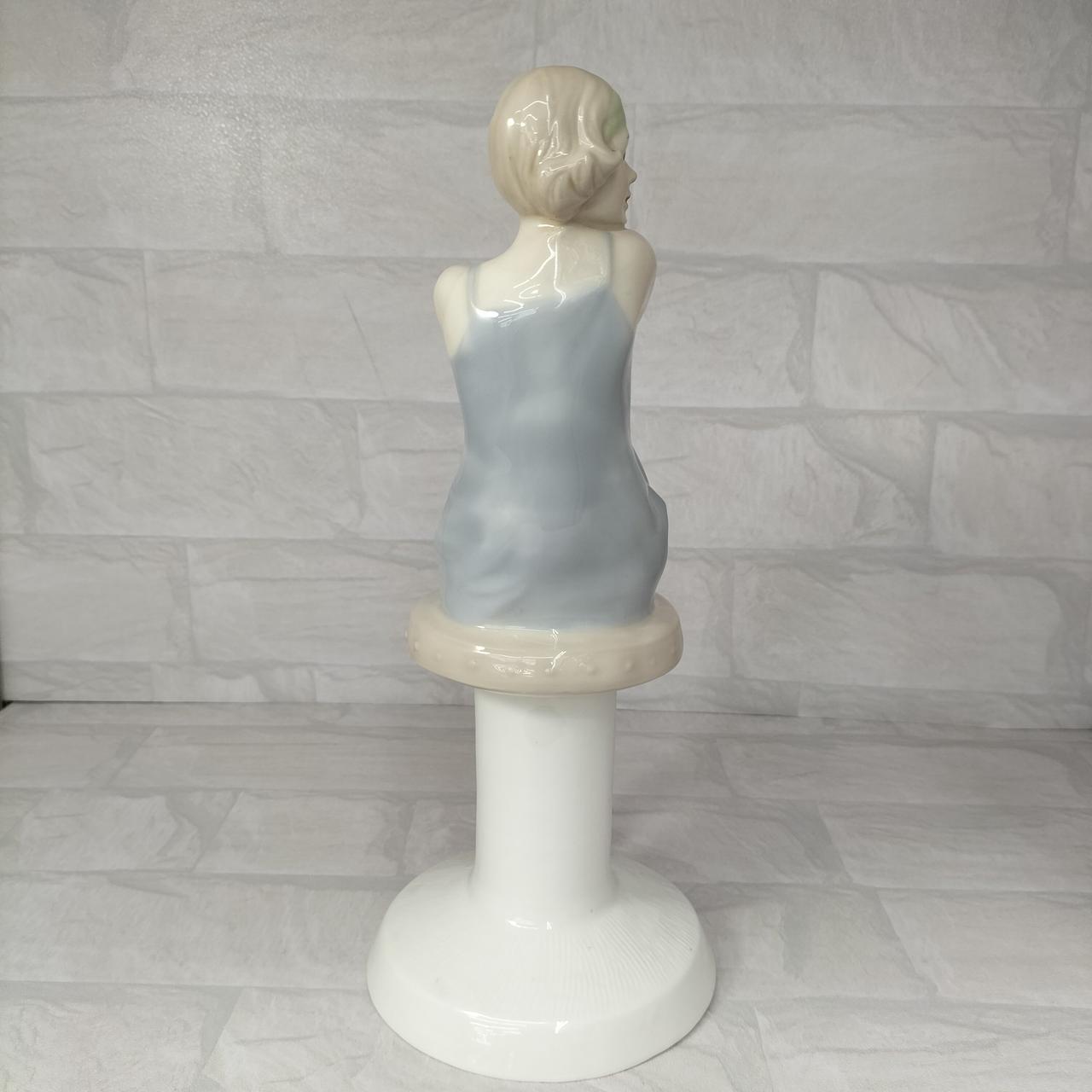 ロイヤルドルトン(ROYAL DOULTON)|置物・フィギュリン|【ハードオフ