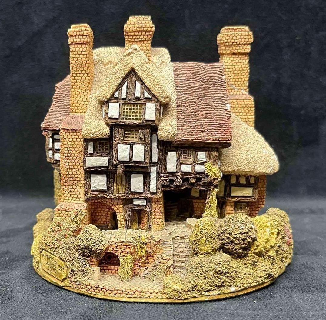 Lilliput Lane St John The Baptist Church In Box