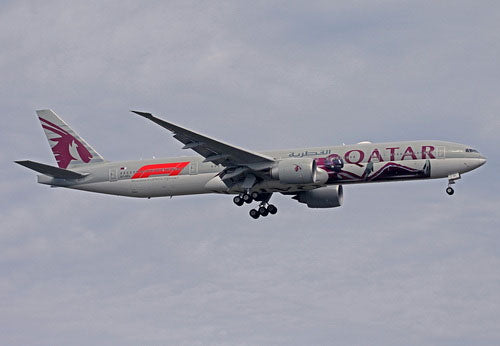 Qatar Airways Boeing 777-300ER A7-BEL F1 Phoenix PH4QTR2443 Scale