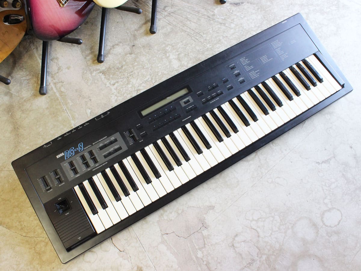 中古】KORG DS-8 シンセサイザー 61鍵 - 神奈川県の中古楽器店