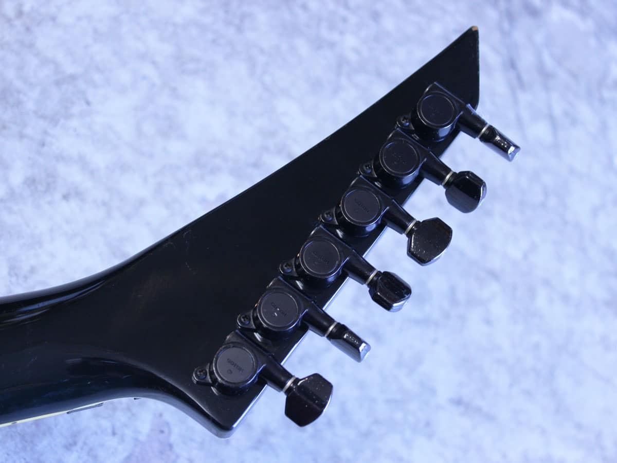 中古】FERNANDES JS-100 ランディVタイプ - 神奈川県の中古楽器店