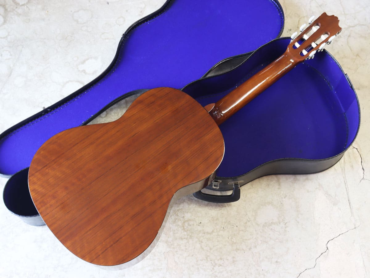 中古】YAMAHA C-180 クラシックギター - 神奈川県の中古楽器店