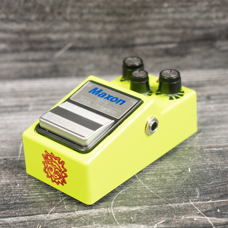 Maxon SD-9 Sonic Distortion w/Analog.man Mods