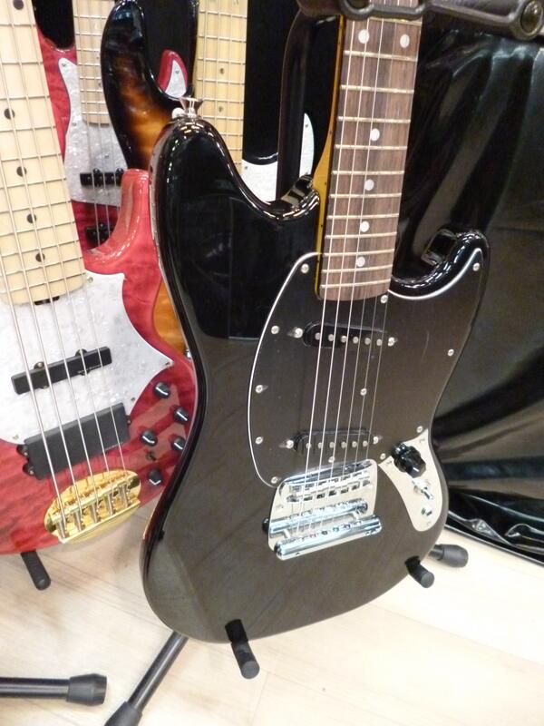 hyde】Fender Japanよりムスタングのhyde仕様が入荷いたしました