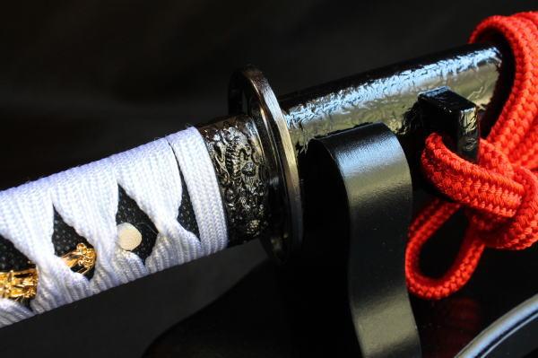 薬研藤四郎」が、ついに販売開始となりました！楽しみに待ってて