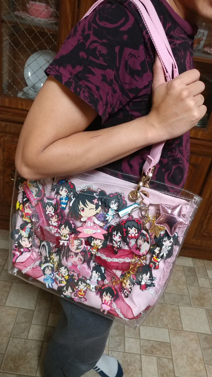 痛バッグできました。 ぼくはキモッ。恥ずかしい www