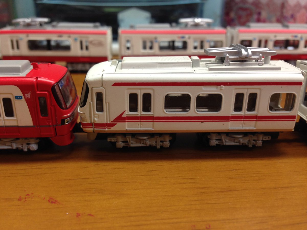 Bトレ名鉄1200系旧塗装で、1030系を作りました。 前回の、1800系