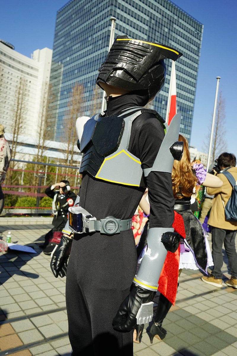 コミケ91コスプレ・「仮面ライダー龍騎」仮面ライダーリュウガ/終盤