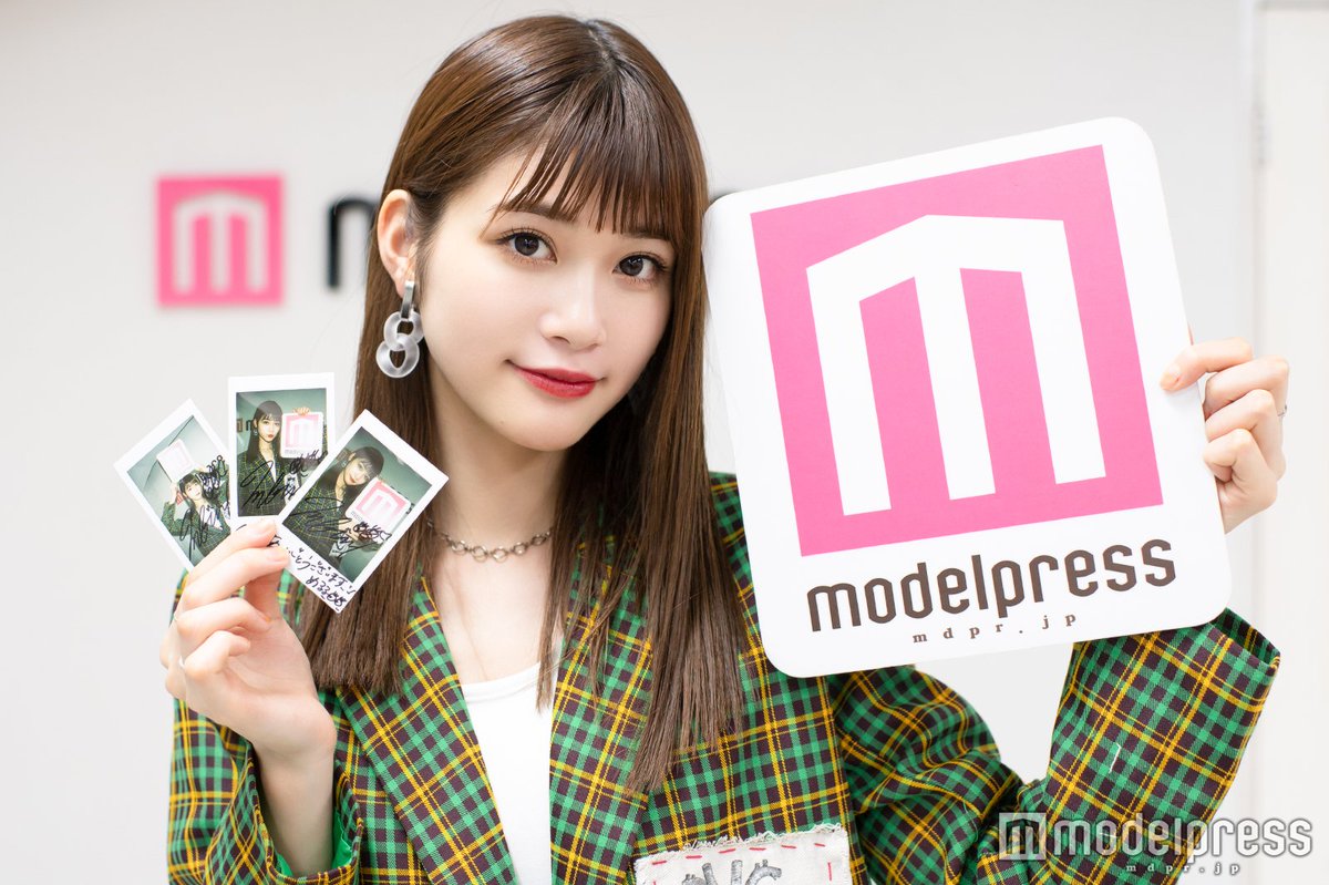 プレゼント👀🌈】#生見愛瑠 さん直筆サイン入りチェキを3名様に🎁 ①