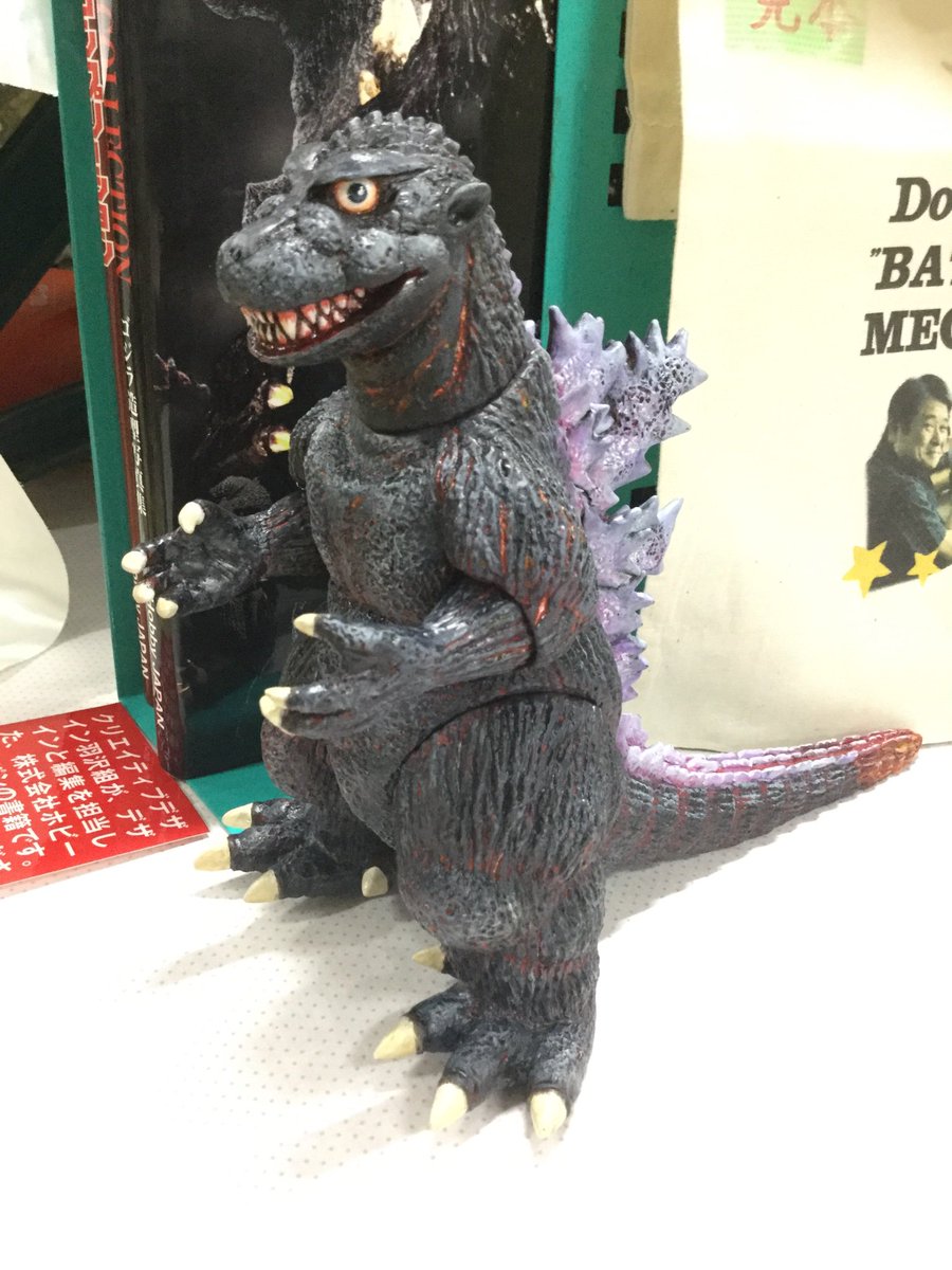 今回もおなじみのお客様がGメモリーズのゴジラを使用してのリペイント