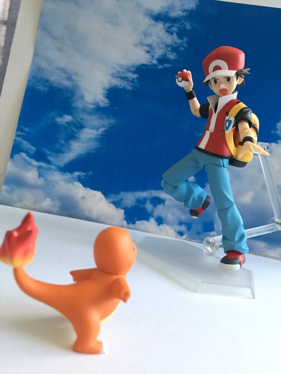 figma レッド ポケモンセンター特典ピカチュウ付き。 ポケモン達が