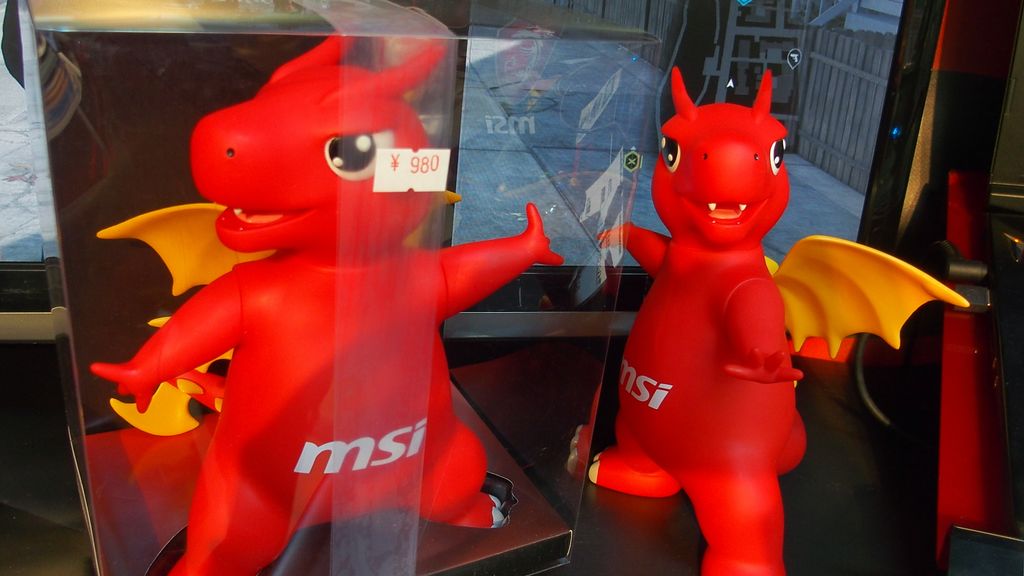 キャ、キャワイイ！！！ 店頭限定でMSIラッキー君のフィギュア販売開始