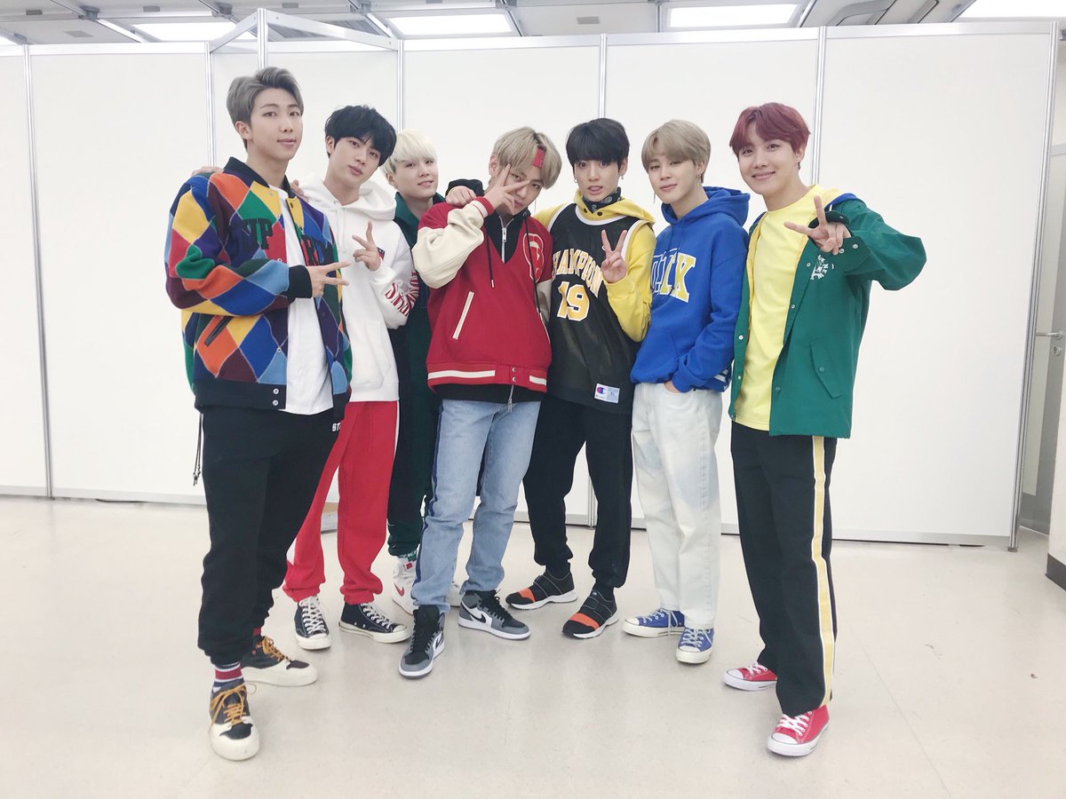 BTS 日本8thシングル「MIC Drop/DNA/Crystal Snow」の発売記念イベント