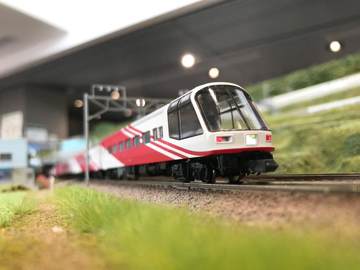 おススメ新製品情報】 新発売の「EF65 1118 レインボー塗装機」「14系