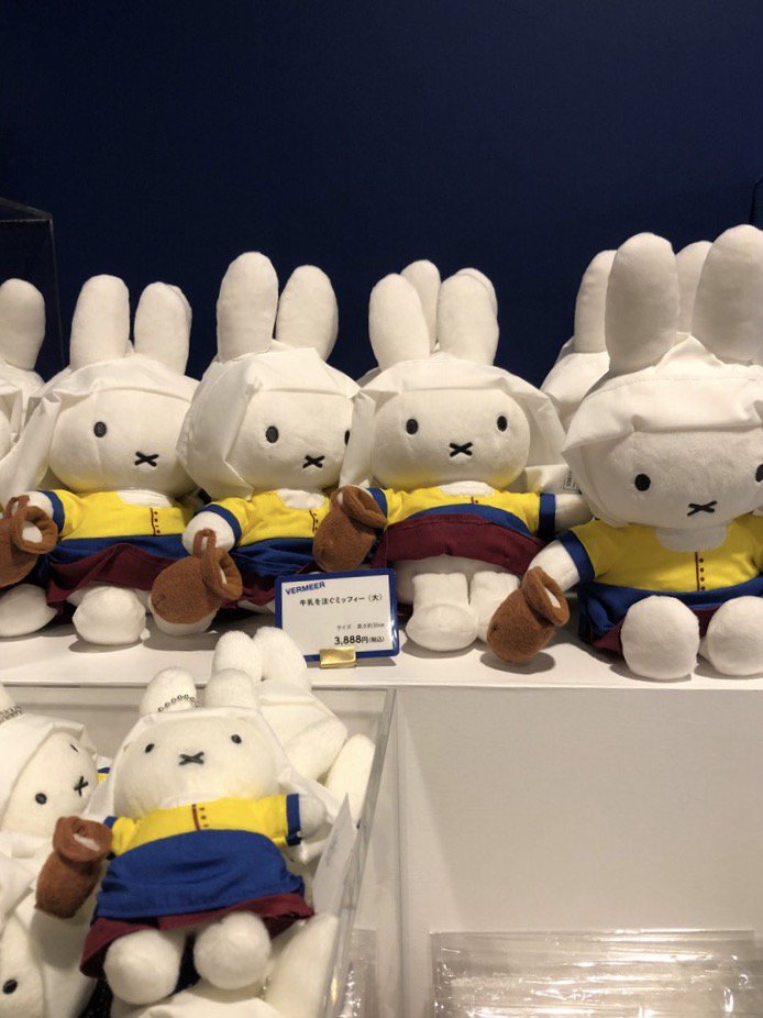 明日開幕］「#フェルメール展」上野の森美術館にて。ショップには