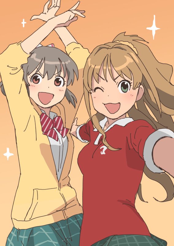 自撮りしたい茜と とっさにポーズをとるユッコ #日野茜 #堀裕子