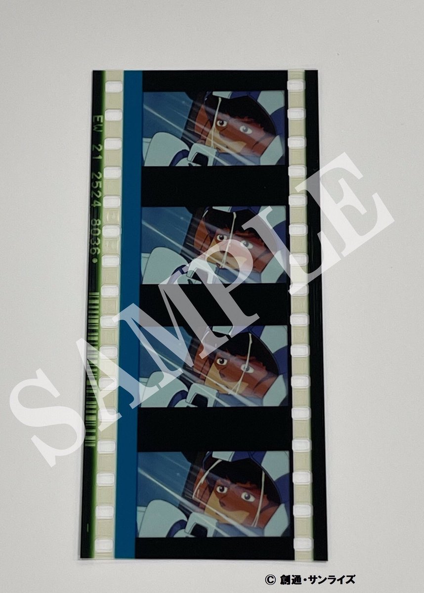 本日より配布 】 5週限定入場者特典「週替わり歴代ガンダム劇場