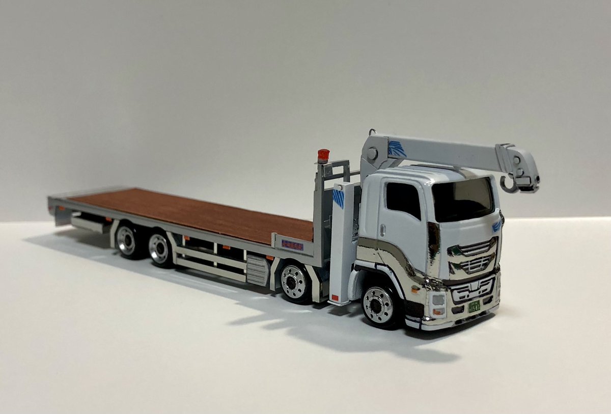 ユニック車完成です！ トミカの改造はお手軽で楽しいね👍 ブームは前後