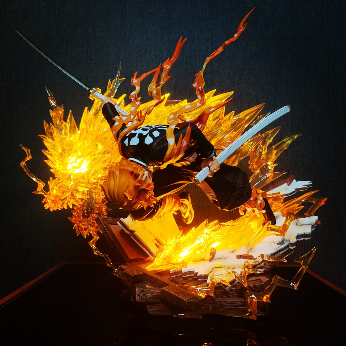 我妻善逸のガレージキットです!火雷神 めちゃくちゃカッコいい! #鬼滅