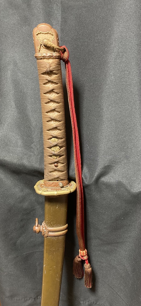 購入した佐官用刀緒を、昭和十三年制定様式の拵（中身は興亜一心）に