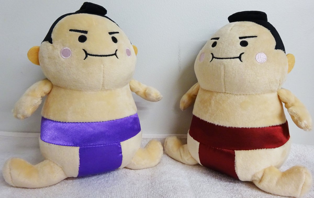 丸々としたお相撲さんのぬいぐるみ(ひとつ1690円)です。はっきよいと顔