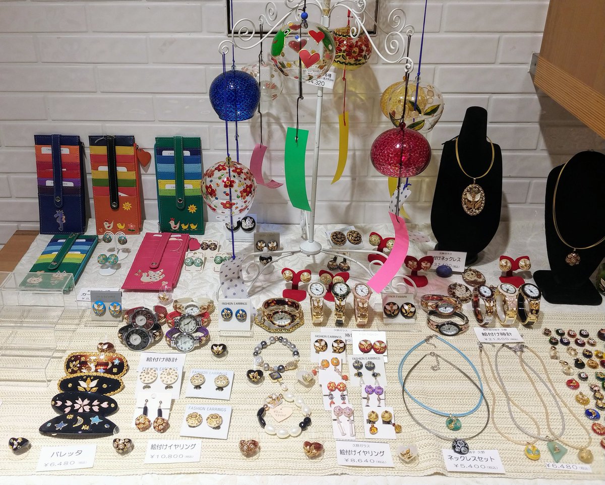 南館8階キッチン〈ガラス作家 久野悦子 創作ガラス展〉グラスや