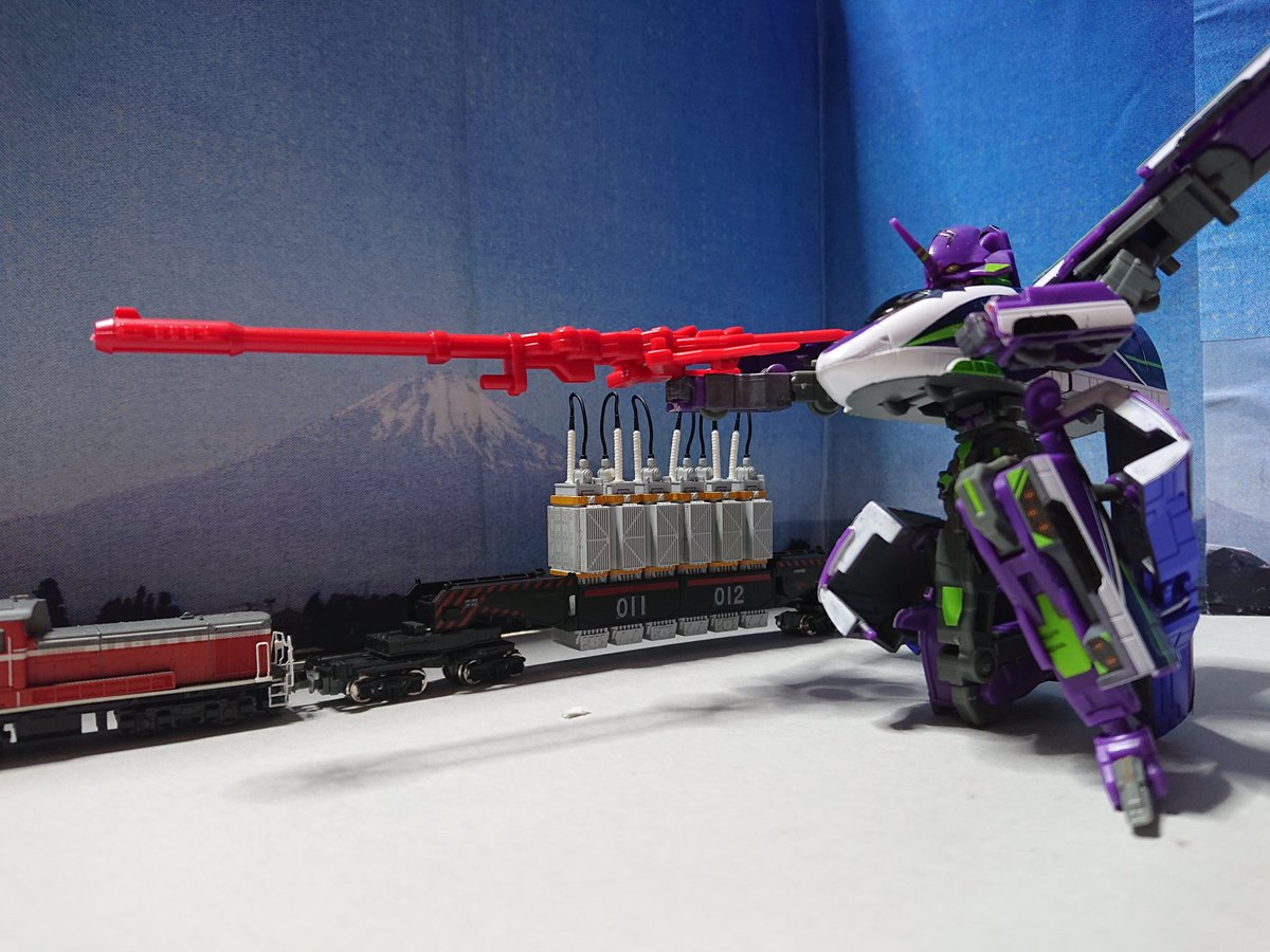 DD51形ﾃﾞｨｰｾﾞﾙ機関車+ｼｷ880形高圧変圧器輸送大物貨物車 ヤシマ作戦