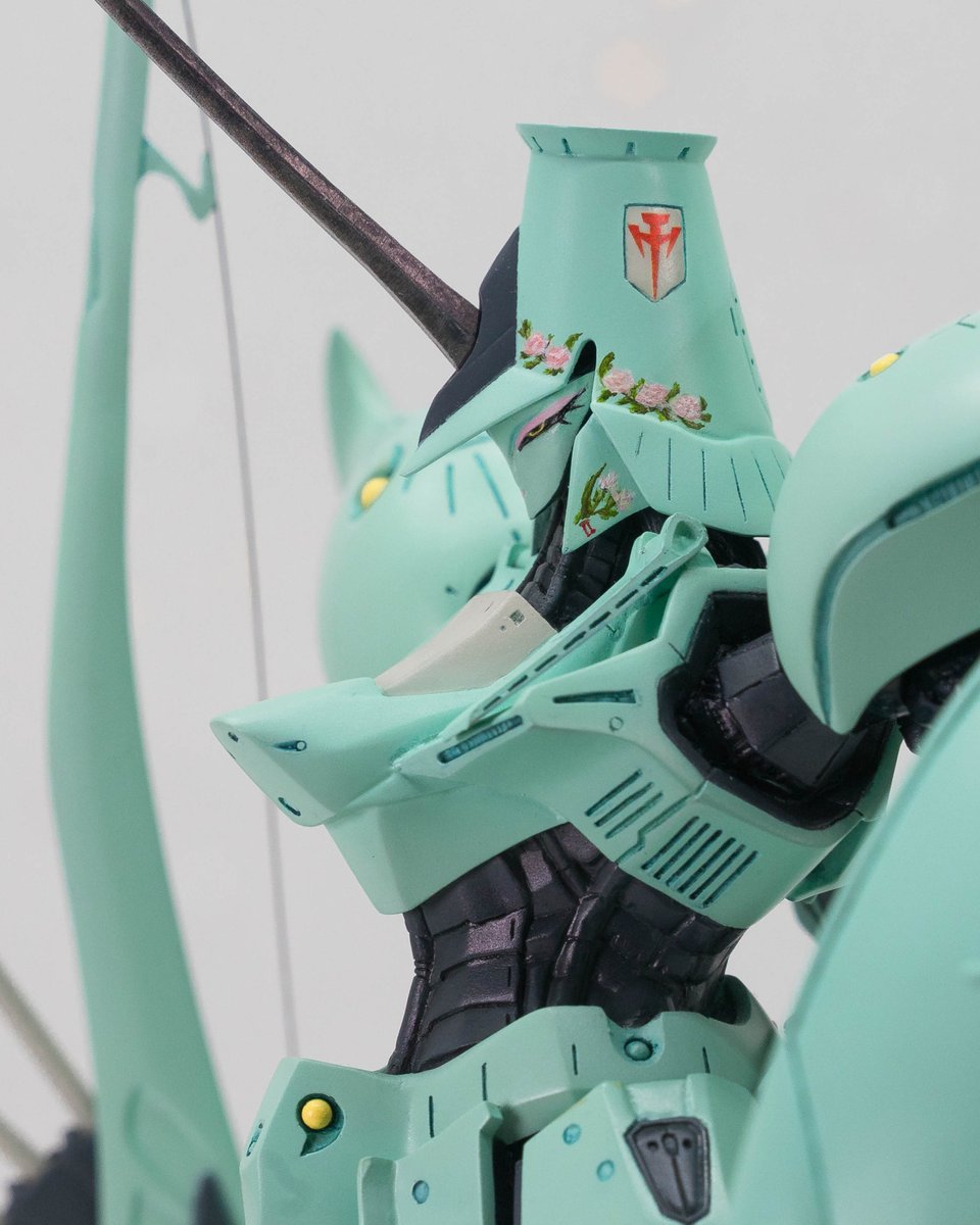 クロス・ミラージュ【雌型】 1/100 CROSS MIRAGE Female Completed