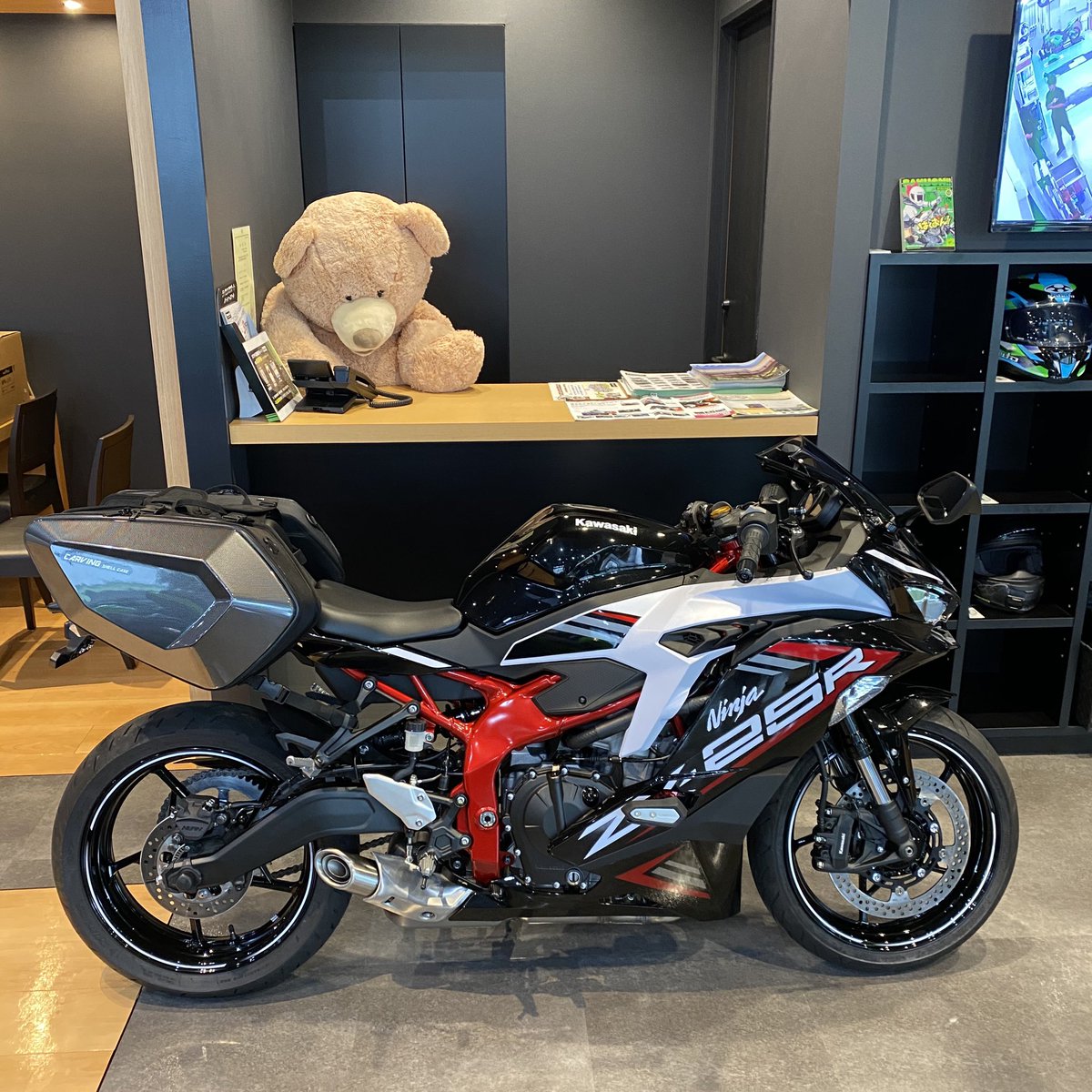 速報！カービングシェルケース ZX-25Rへの取り付けは問題なさそうです