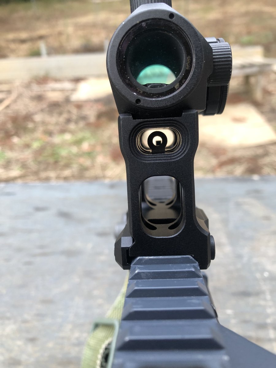 PTS×Unity TacticalのFASTマイクロマウント。エイムポイントT1／T2