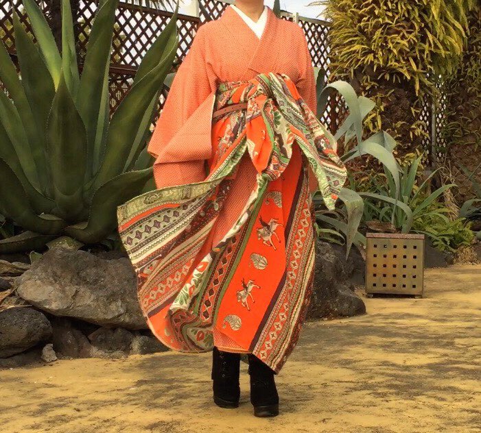 祖母の着物に布を巻いて室町時代風にコーデ組んでみた…！ 着物の汚れ