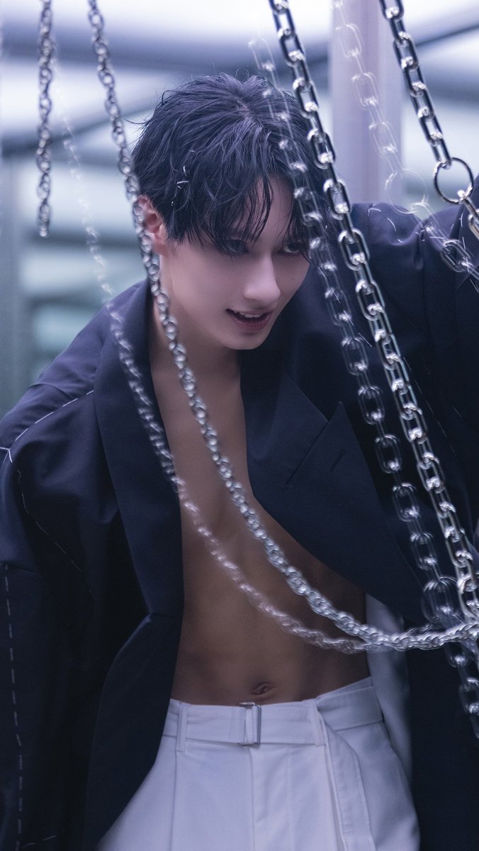 2400. Jun / SEVENTEEN