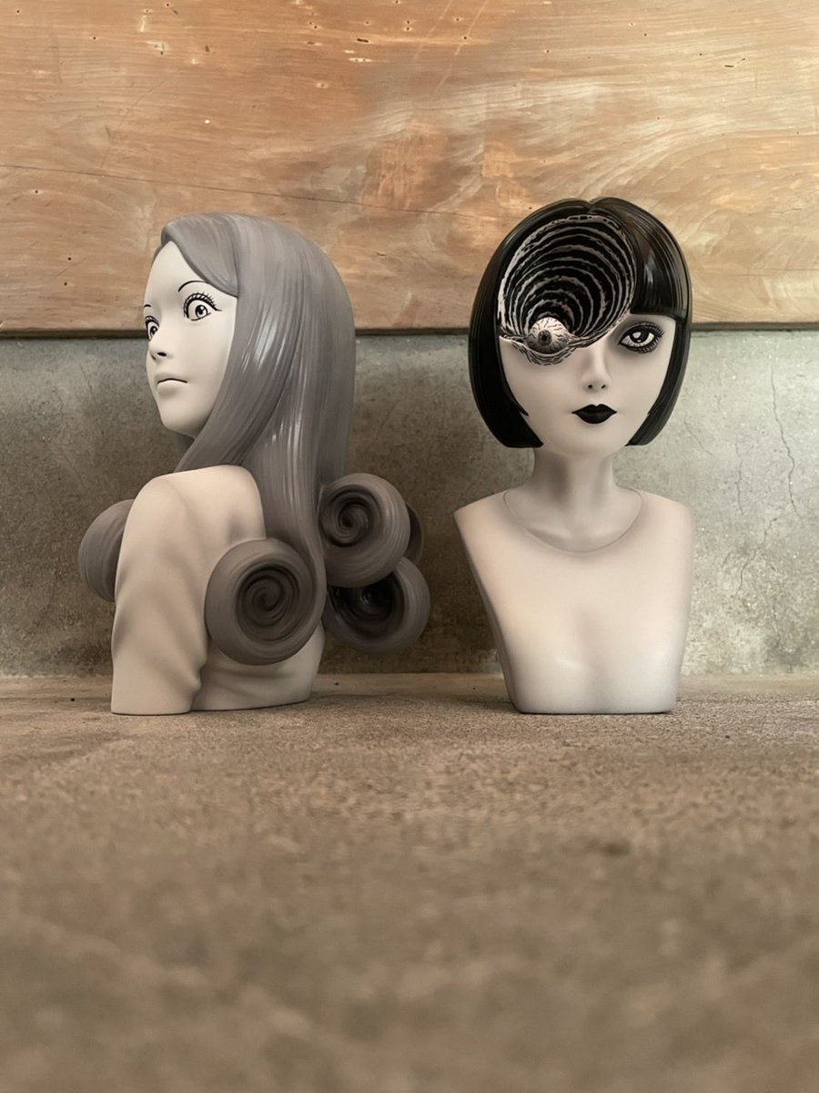 日曜日のワンフェスでは！ 伊藤潤二 @junjiitofficial うずまきの