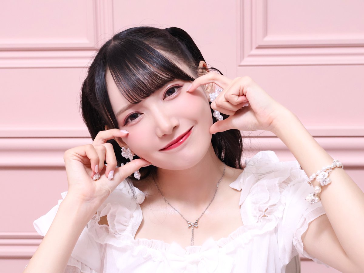 ≠ME 7th Single 表題曲 ＂想わせぶりっこ＂ センターを務めさせて