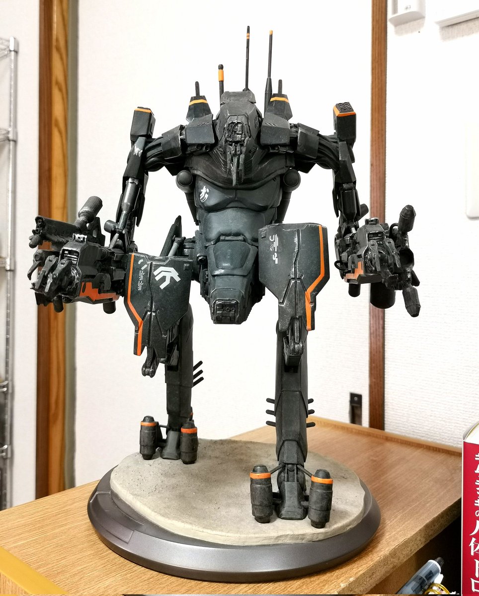 WETA Workshop エクソスーツ 第9地区のエビロボのスタチュー！映画の