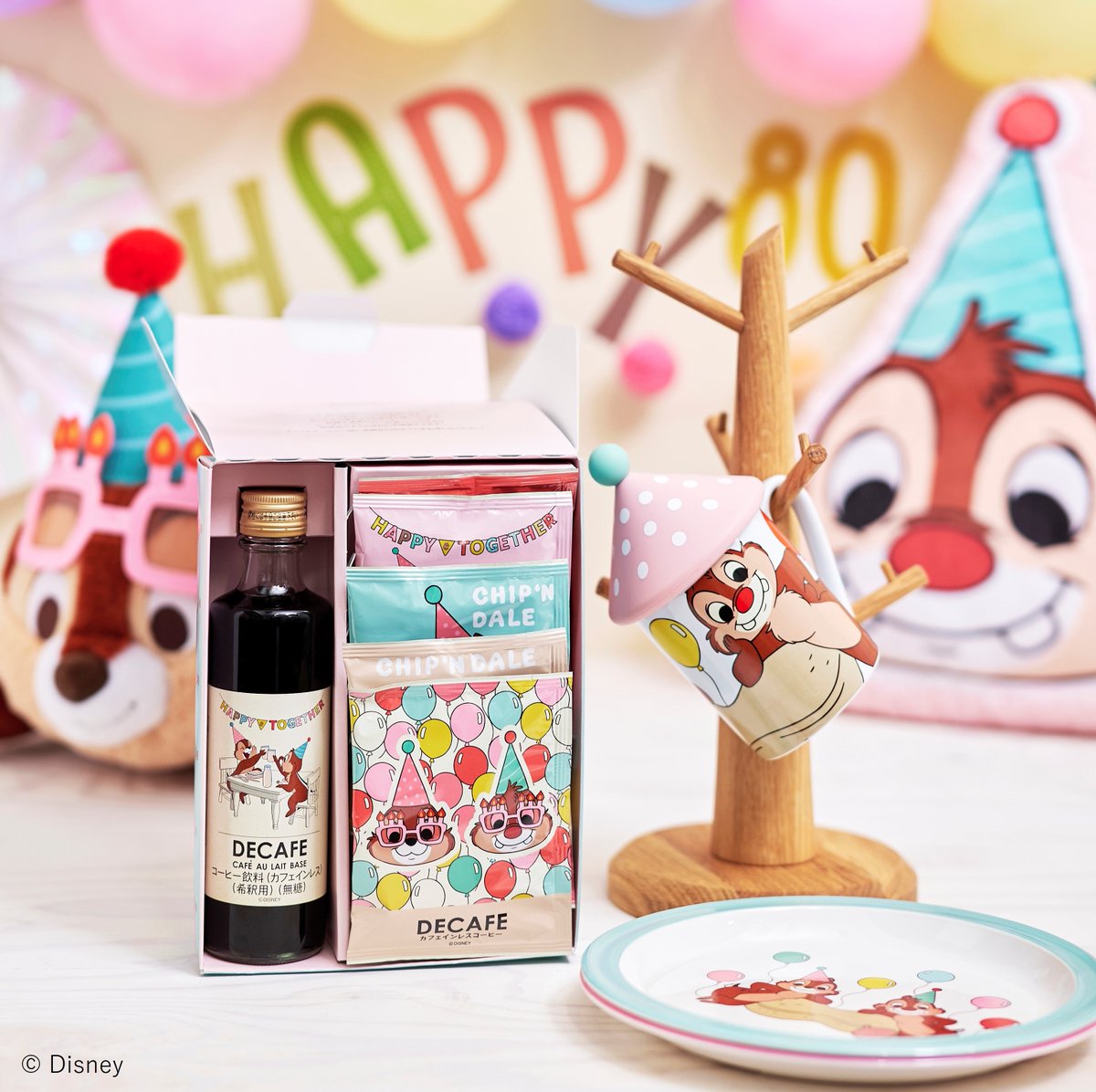 📢UCCとディズニーストアの共同企画🤩 ギフトボックスに入った、贈り物