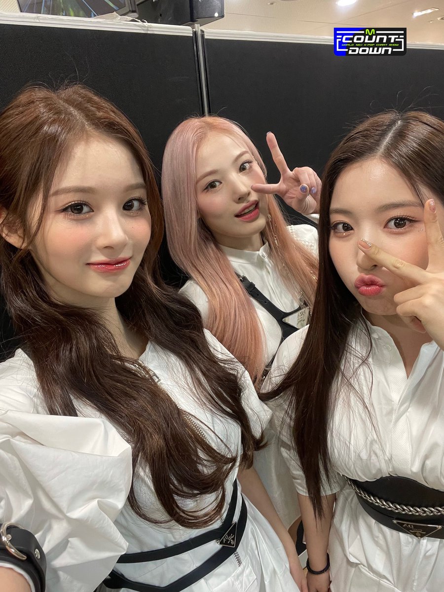 NMIXX 今日Mカで音楽放送デビューステージ披露 ソリュン、ジニ、ジウ