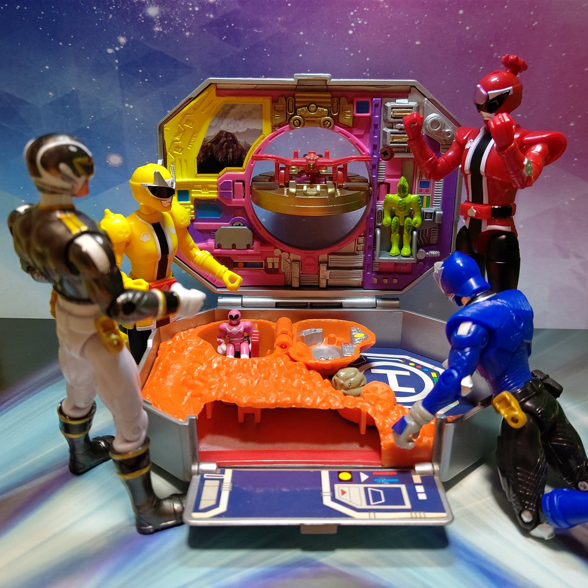 ピンクレンジャー マイクロモーフィンプレイセット】 暴太郎戦隊ドン