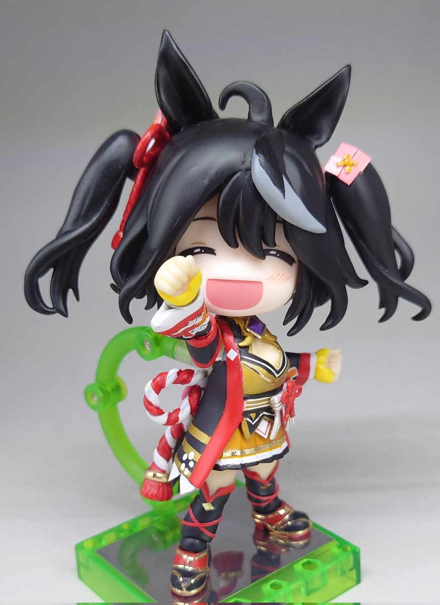 キタサンブラック完成しました！ 頭部はねんどろいど、ボディはキュー