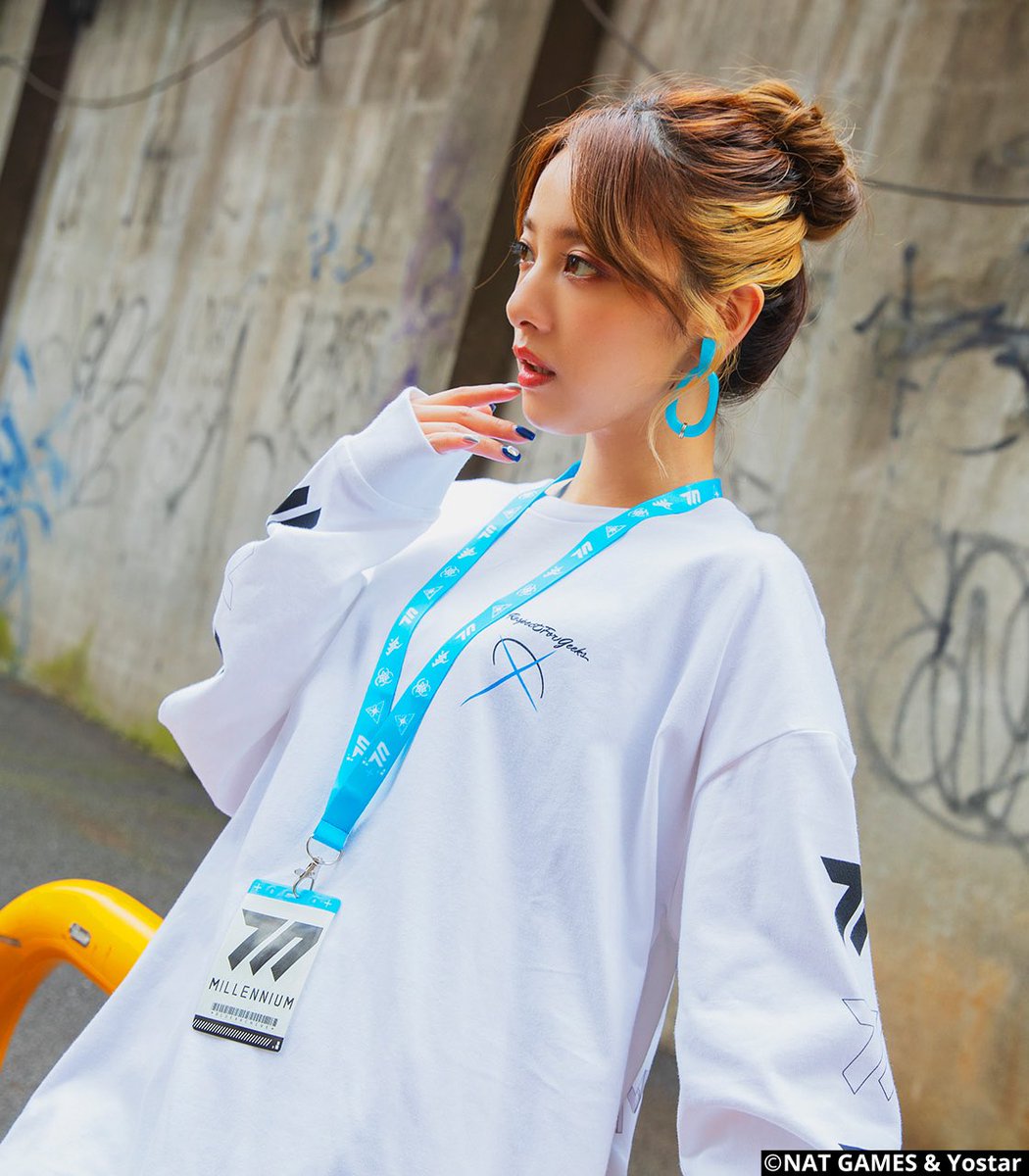 ブルーアーカイブ × R4G】 【NECK STRAP & PASS CASE SET】 作中でID